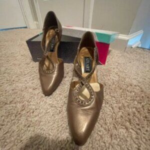 Stuart Bronze Heels